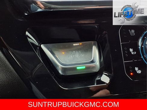 Used 2025 GMC Sierra 2500 Denali w/ Denali Reserve Package image 11