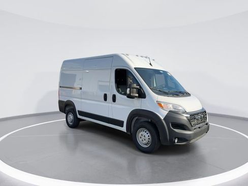 New 2026 RAM ProMaster 1500 w/ Convenience Group FWD image 2