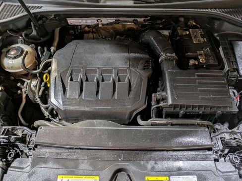 Used 2020 Audi Q3 2.0T Premium image 28