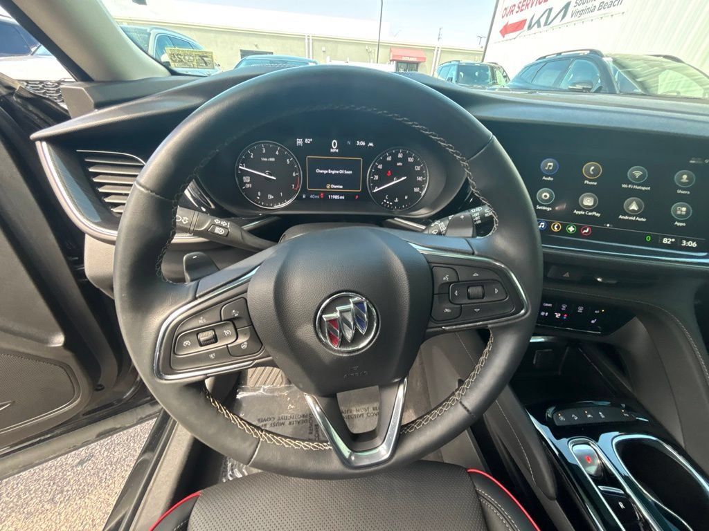 Used 2023 Buick Envision Essence w/ Sport Touring Package AWD/4WD image 13