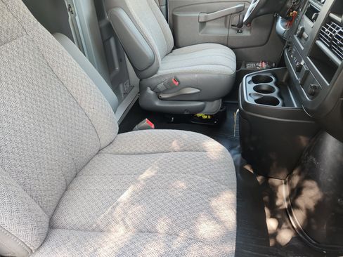 New 2025 Chevrolet Express 3500 w/ Power Convenience Package image 18