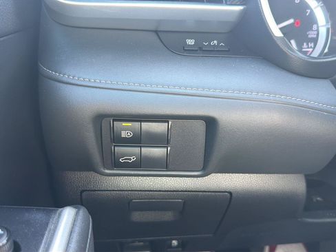 Used 2022 Toyota Highlander XSE FWD image 37