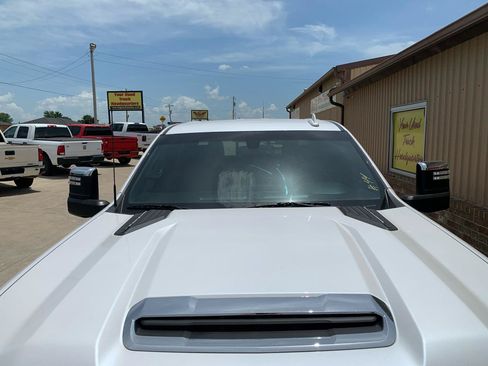 Used 2020 Chevrolet Silverado 3500 High Country w/ Z71 Off-Road Package AWD/4WD image 8