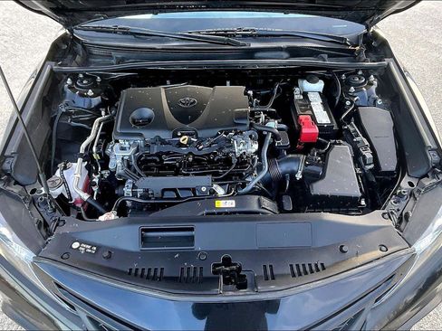 Used 2024 Toyota Camry SE image 23
