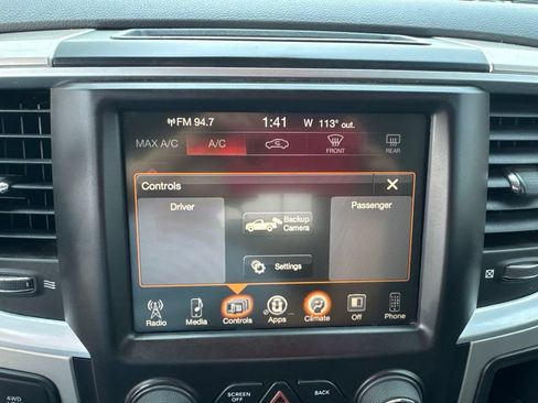 Used 2016 RAM 3500 SLT w/ Cold Weather Group AWD/4WD image 25