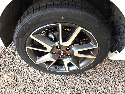 Used 2020 Kia Soul GT-Line FWD image 37