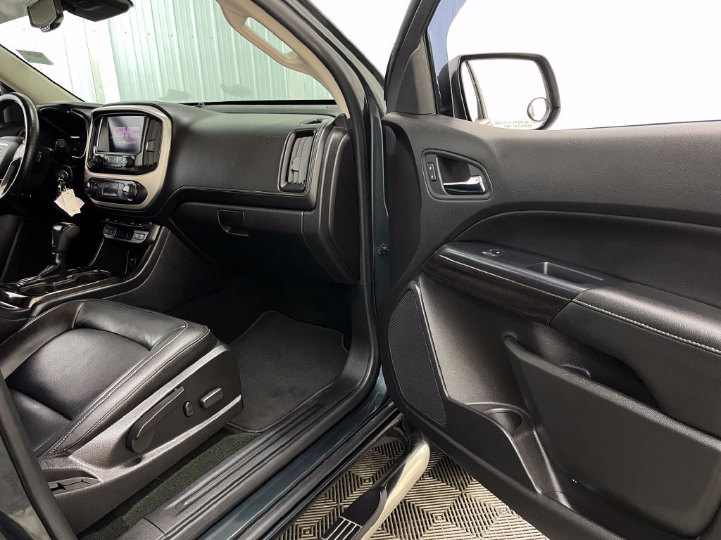 Used 2017 GMC Canyon SLT w/ Driver Alert Package AWD/4WD image 36