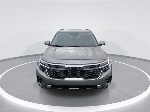 New 2026 Kia Seltos S image 3