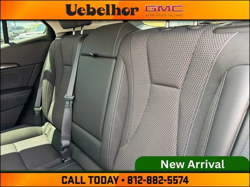 Used 2023 Buick Envision Preferred FWD image 17