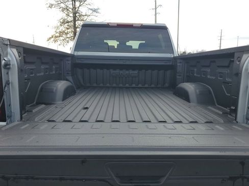 New 2026 GMC Sierra 2500 SLE w/ SLE Value Package; image 28