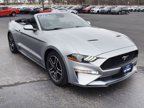Used 2021 Ford Mustang Premium image 12