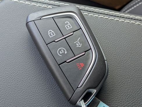 New 2025 Cadillac Optiq Sport 1 image 18