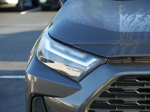 Used 2024 Toyota RAV4 XLE AWD/4WD image 3