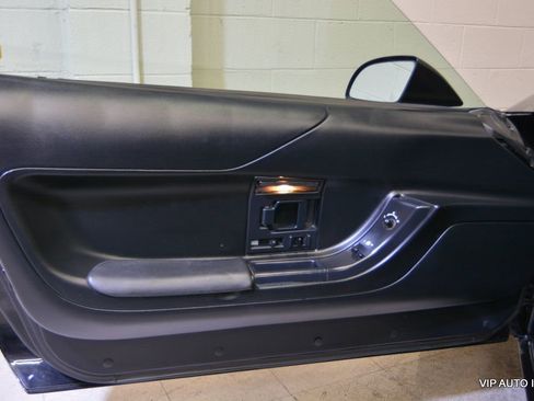 Used 1994 Chevrolet Corvette Coupe image 7