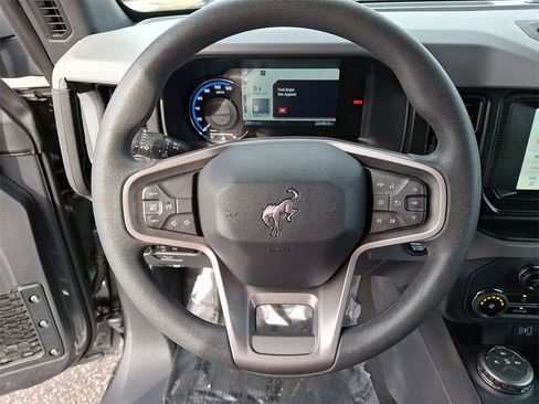 Used 2023 Ford Bronco 2-Door image 20