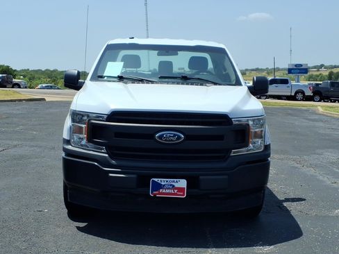 Used 2018 Ford F150 XL w/ Equipment Group 101A Mid RWD image 2