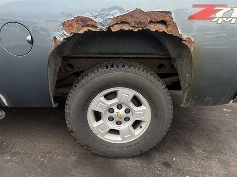 Used 2009 Chevrolet Silverado 1500 LT w/ Power Pack Plus image 6