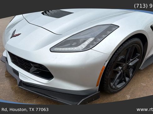 Used 2016 Chevrolet Corvette Stingray Coupe w/ 3LT Preferred Equipment Group RWD image 16