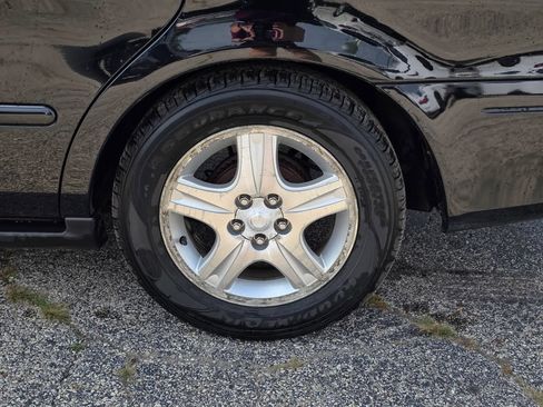 Used 2002 Ford Taurus SEL FWD image 14
