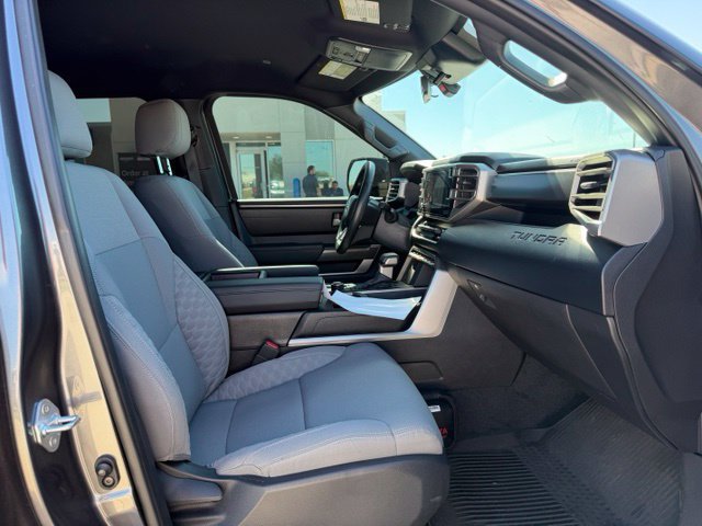 Used 2025 Toyota Tundra SR5 AWD/4WD image 8