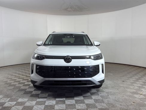 New 2026 Volkswagen Tiguan SE AWD/4WD image 10