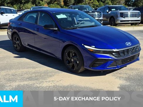 Certified 2026 Hyundai Elantra Sport image 4