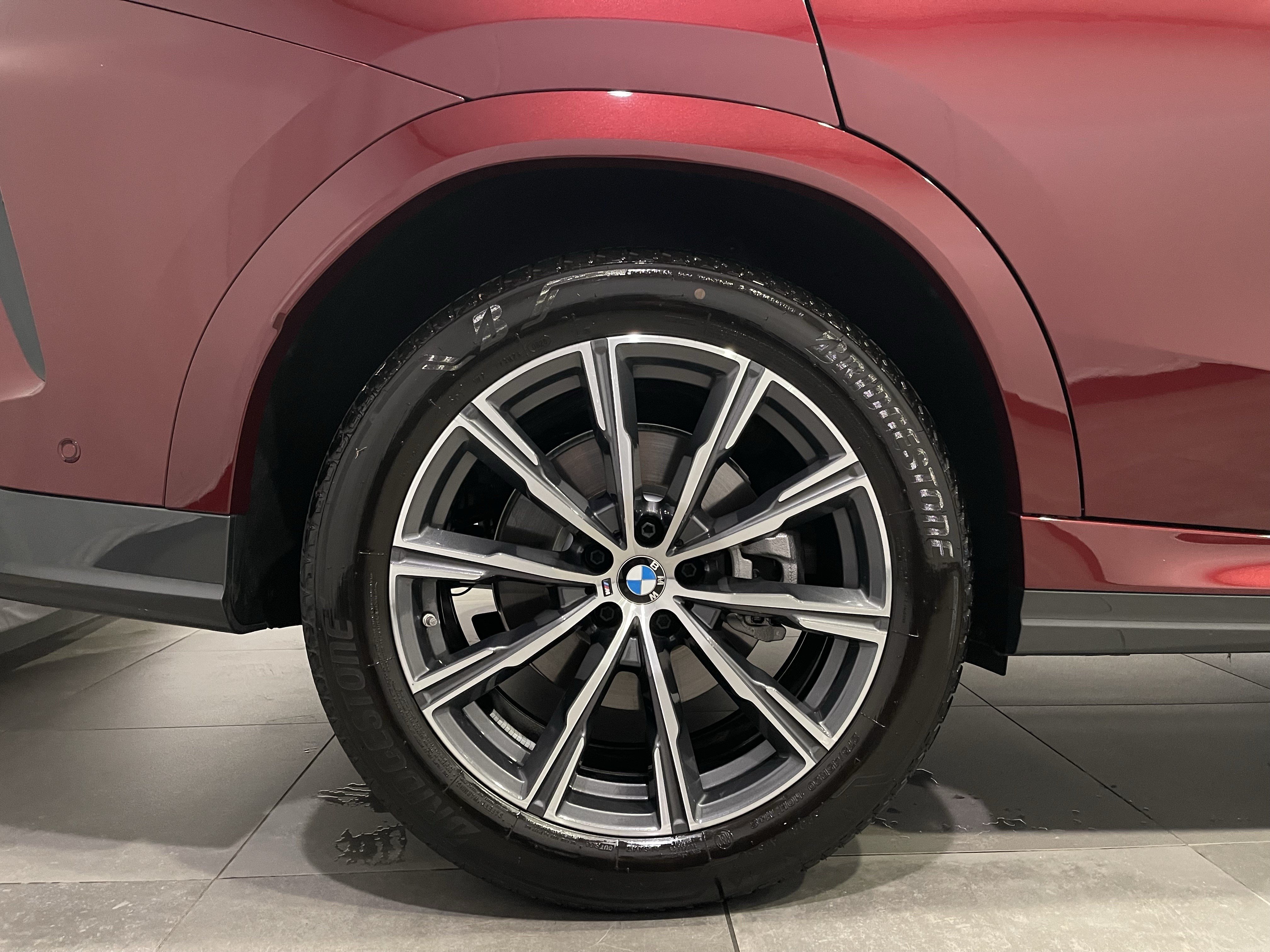 Used 2027 BMW X6 xDrive40i AWD/4WD image 9