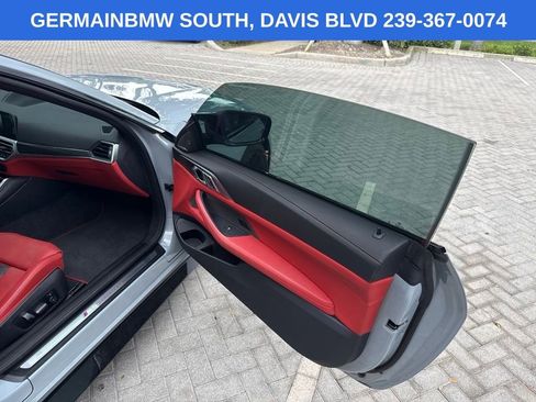 Used 2022 BMW M4 xDrive Competition AWD/4WD image 4