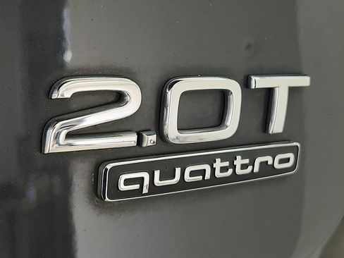 Used 2018 Audi Q5 2.0T Premium Plus w/ Premium Plus Package AWD/4WD image 35