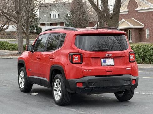 Used 2018 Jeep Renegade Latitude image 7