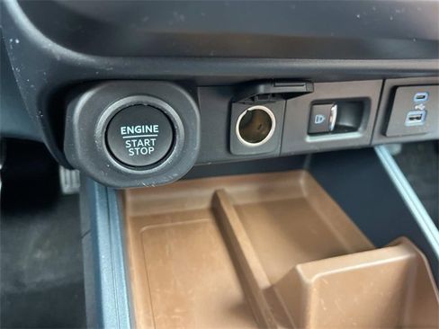 Used 2022 Ford Maverick Lariat image 31