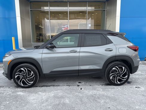 New 2025 Chevrolet TrailBlazer RS w/ Convenience Package image 9