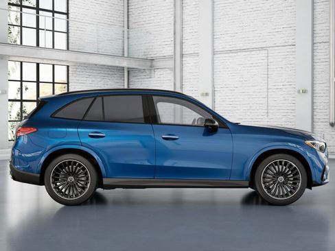 New 2026 Mercedes-Benz GLC 300 GLC 300 image 11