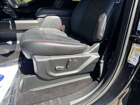 Used 2018 Ford F150 Lariat w/ Equipment Group 502A Luxury AWD/4WD image 14