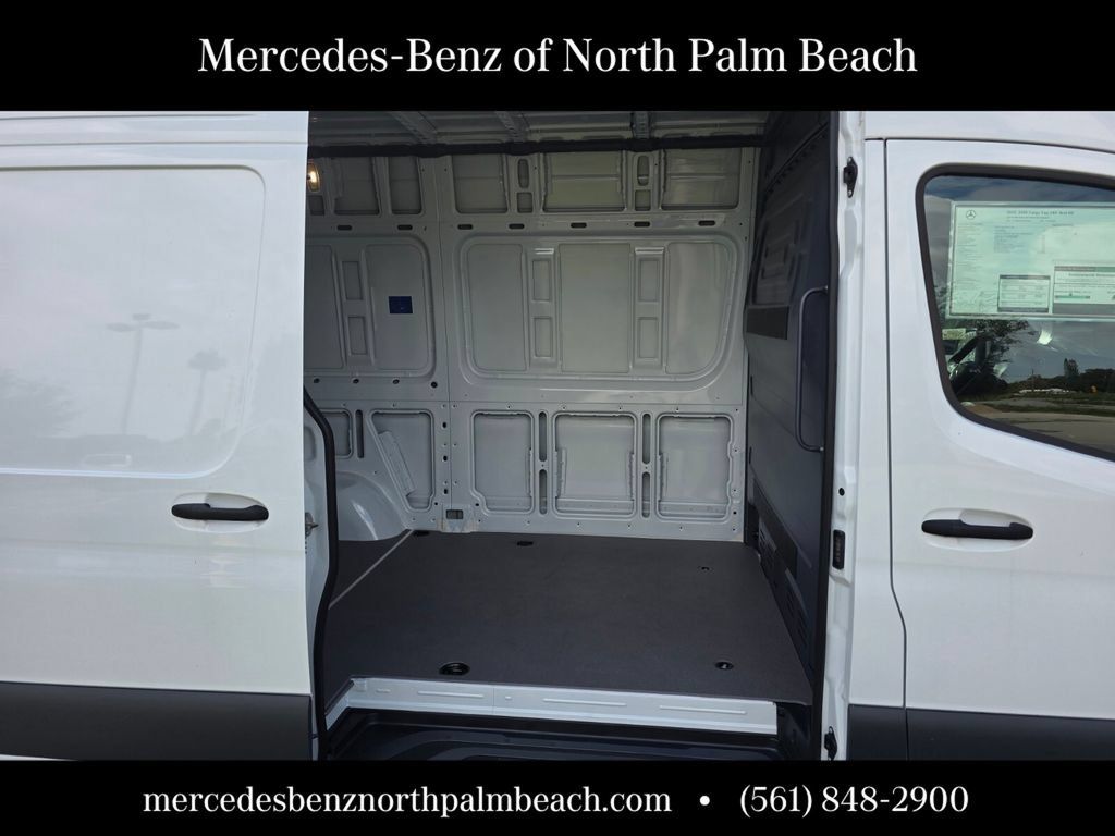 New 2025 Mercedes-Benz Sprinter 2500 image 7