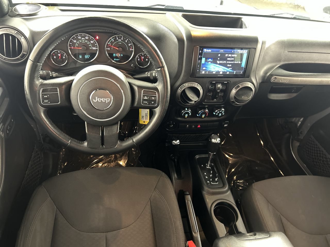 Used 2018 Jeep Wrangler Unlimited Sport S AWD/4WD image 21