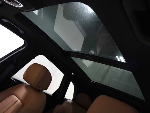 Used 2023 Audi Q5 2.0T Premium w/ Convenience Package image 19