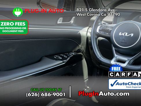 Used 2025 Kia K5 GT-Line w/ GT-Line Premium Package FWD image 14