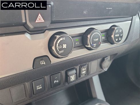 Used 2019 Toyota Tacoma SR5 image 29