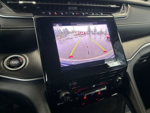 Used 2023 Jeep Grand Cherokee Laredo w/ Trailer Tow Prep Group (B) image 19