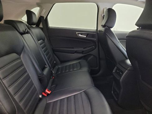 Used 2024 Ford Edge SEL image 19