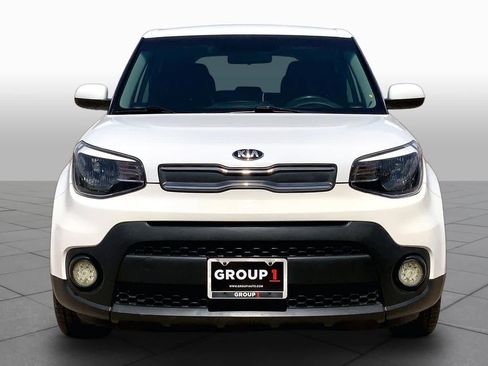 Used 2017 Kia Soul FWD image 3