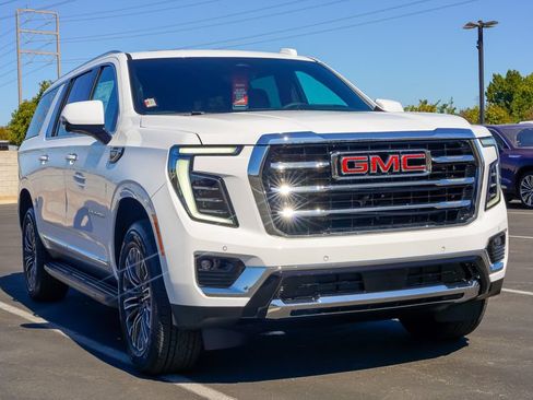 New 2026 GMC Yukon XL Elevation w/ Elevation Premium Package AWD/4WD image 5