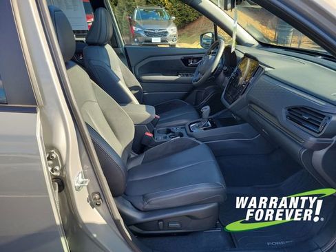 Used 2025 Subaru Forester Touring image 15