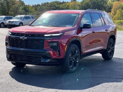 New 2027 Chevrolet Traverse RS w/ LPO, Floor Liner Package