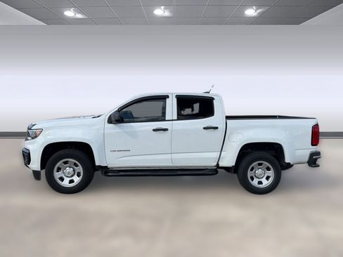 Used 2022 Chevrolet Colorado W/T RWD image 2