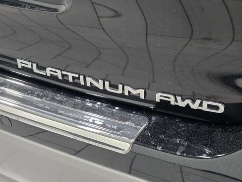 New 2026 Toyota Highlander Platinum image 20