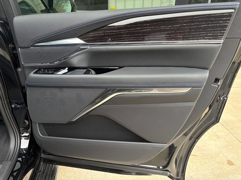 New 2026 Cadillac Escalade IQ Sport 1 w/ LPO, Floor Liner Package image 58