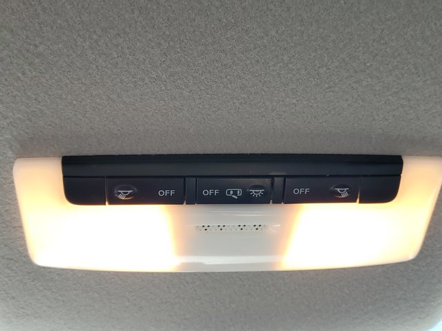 Certified 2024 Nissan Versa SV FWD image 18