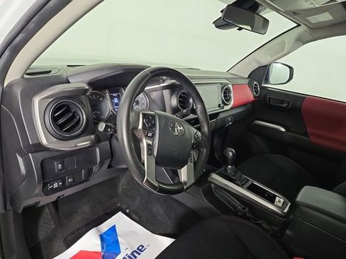 Used 2023 Toyota Tacoma SR5 RWD image 14